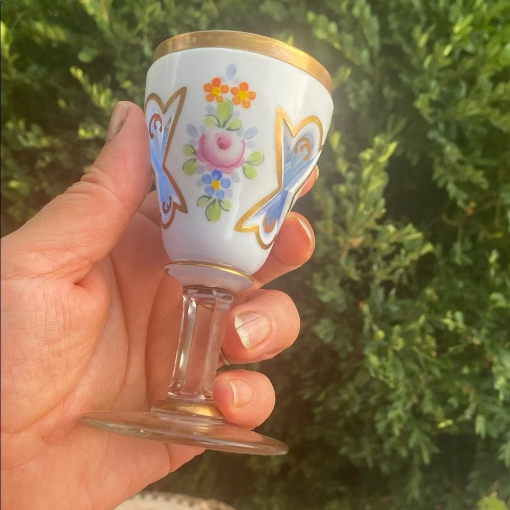 ❤️💙 Czech Bohemian Hand Enameled Floral White Cased Cut to Cranberry Glass -🌺🌸